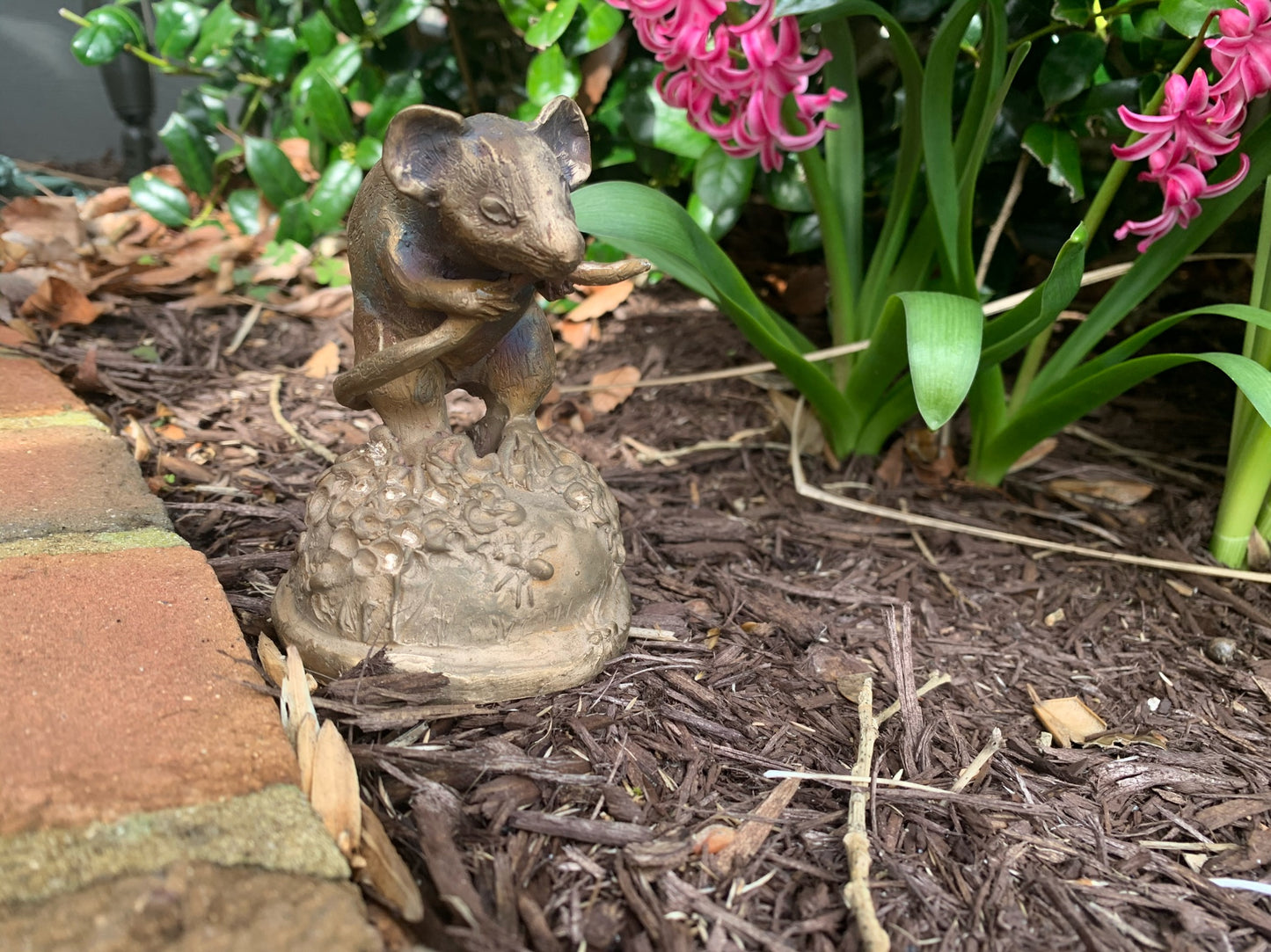 Bronze Mouse Sculpture