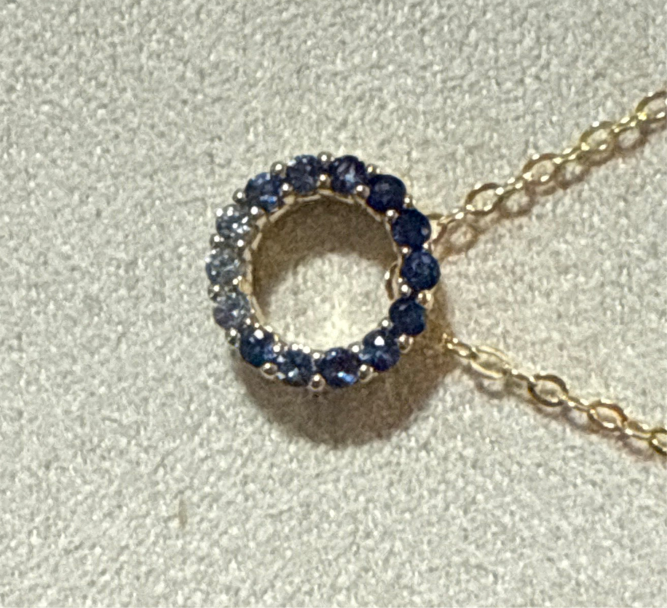 Variegated Sapphire Circle in 10k Yellow Gold