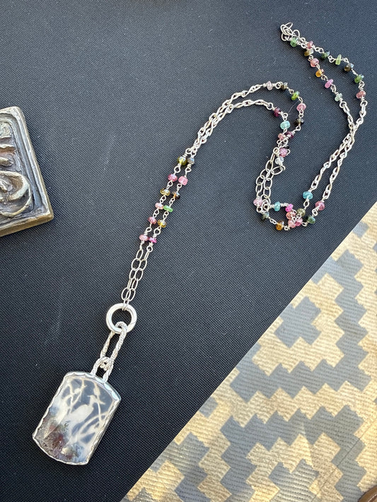 Agate heron necklace with custom tourmaline chain, full view
